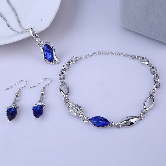 Elegant Crystal Jewelry Set for Women – Silver Tone Necklace & Earrings